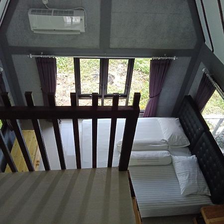 Joglopari Guesthouse Room 2 Bukan Untuk Pasangan Non Pasutri Tjepit Eksteriør billede